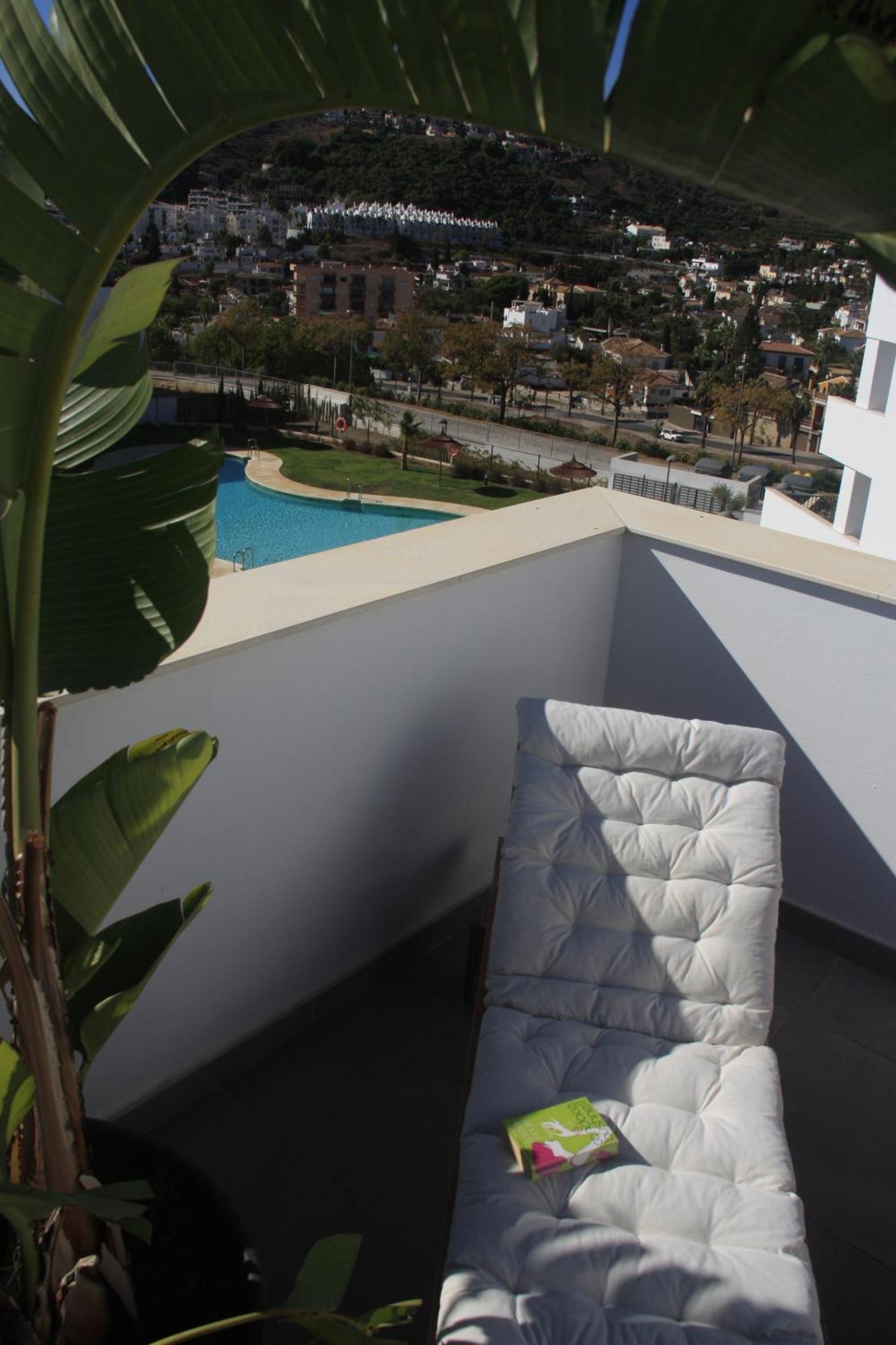 Sunny Penthouse Beach Apartment With Panoramic Views Almunecar Exterior photo